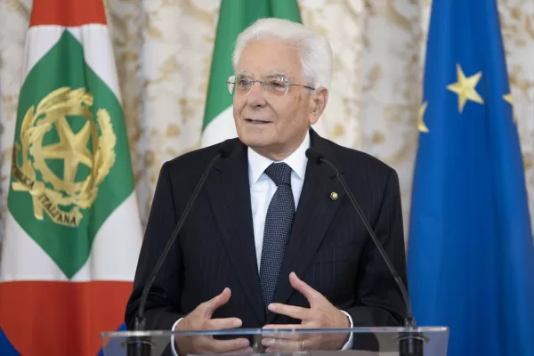 Mattarella convoca il Consiglio Supremo di Difesa contro la guerra ibrida: passo avanti per l’Italia Mattarella convoca il Consiglio Supremo di Difesa contro la guerra ibrida: passo avanti per l’Italia