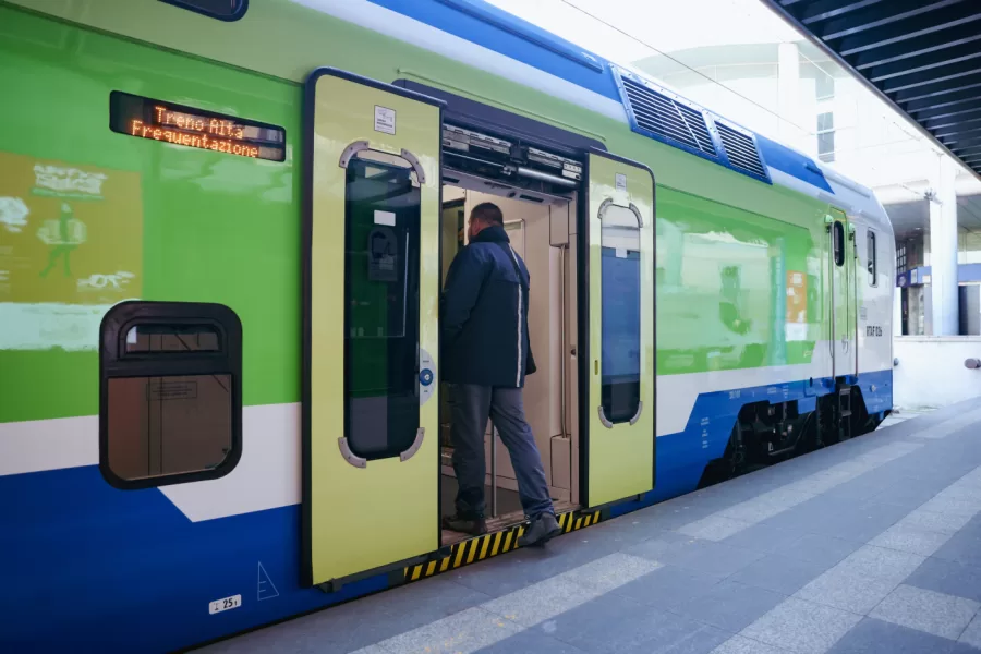 Olimpiadi invernali Milano-Cortina, Trenord si prepara: “Saranno aggiunte 120 corse al giorno per le gare”