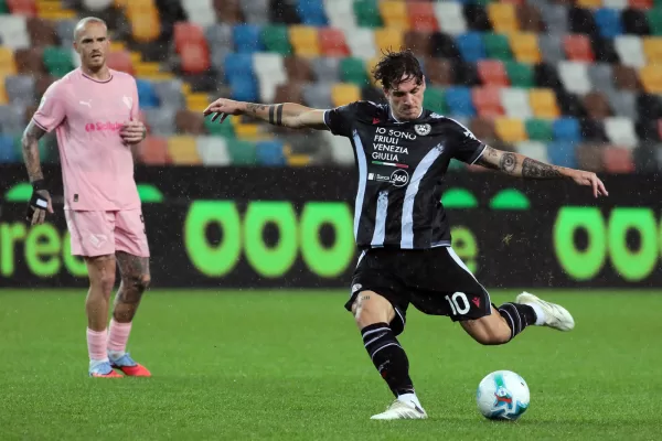 Zaniolo quattro mesi dopo il raptus: “Oggi mi sento più maturo. Amo la Roma, ho sofferto l’addio”