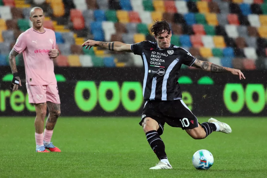 Zaniolo quattro mesi dopo il raptus: “Oggi mi sento più maturo. Amo la Roma, ho sofferto l’addio”