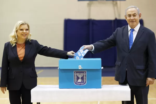 Netanyahu si candida alle elezioni del 2026: il piano di Bennett per batterlo