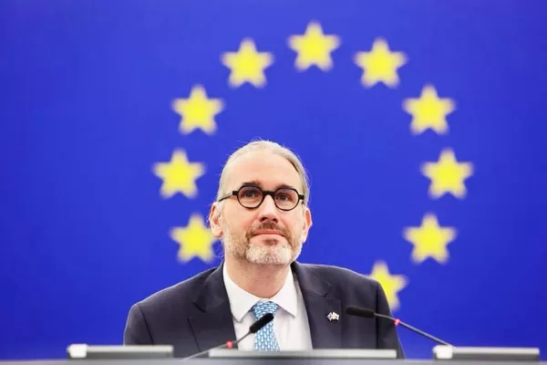 Martin Hojsik: “La Slovacchia è europeista, progressismo liberale contro Robert Fico” Martin Hojsik: “La Slovacchia è europeista, progressismo liberale contro Robert Fico”