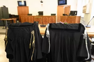 Prima 4 mesi in carcere, poi l’assoluzione. L’ex sindaco Antropoli: “Io, vittima di malagiustizia voterò Sì alla separazione delle carriere” Prima 4 mesi in carcere, poi l’assoluzione. L’ex sindaco Antropoli: “Io, vittima di malagiustizia voterò Sì alla separazione delle carriere”