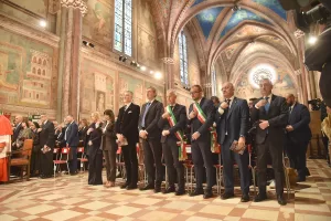 Foto Roberto Settonce/LaPresse 4 Ottobre 2025
cronaca – Assisi – Perugia
Festa di San Francesco d’Assisi con il Presidente del Consiglio Giorgia Meloni
nella foto:giorgia meloni durante la messa
Photo Roberto Settonce/LaPresse 4th of October 2025 
News – Assisi – Perugia San Francesco celebration with prime minister of Italy Giorgia Meloni
inthe photo: