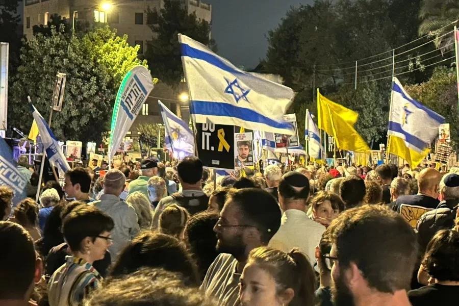 7 ottobre di celebrazioni, proteste e preghiere: il tempo sospeso a Gerusalemme, Sukkot tra angoscia e speranza per il destino degli ostaggi a Gaza