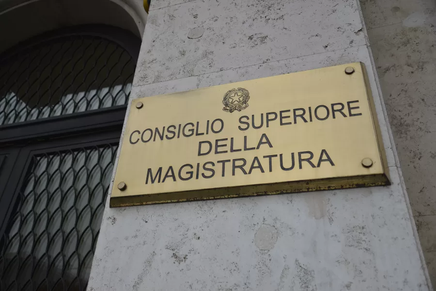 CSM

CONSIGLIO SUPERIORE DELLA MAGISTRATURA TARGA