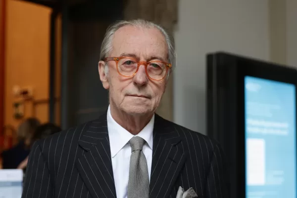 Botte tra Vittorio Feltri e un rapinatore: “Gli ho tirato un cazzotto, l’ho preso in pieno volto. Mi fa ancora male la mano sinistra”