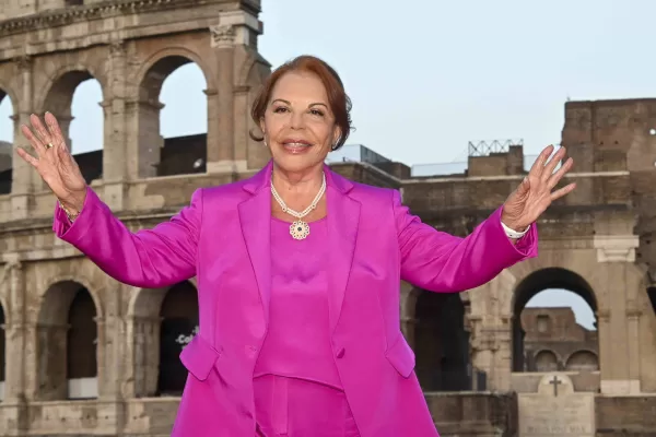 LELLA GOLFO PRESIDENTE PREMIO BELLISARIO LELLA GOLFO PRESIDENTE PREMIO BELLISARIO