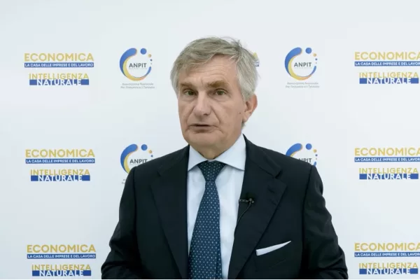 Festa di San Francesco, il patrono d’Italia tirato per la giacca. Da messaggero di pace a icona green: dialogo con Stefano Masini