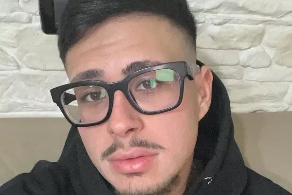 Palermo, Paolo Taormina interviene per sedare rissa e muore nel pub dei genitori: aveva 21 anni. “Come vivo senza mio figlio”