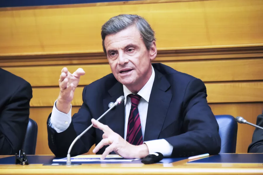 CARLO CALENDA AZIONE