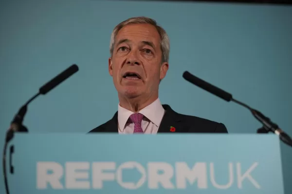Britain’s Reform UK leader Nigel Farage speaks during a news conference in London, England, Monday, Oct. 27, 2025. (AP Photo/Kin Cheung) 



Associated Press / LaPresse
Only italy and spain