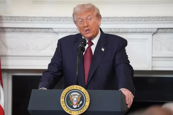 President Donald Trump speaks during a breakfast with Senate and House Republicans in the State Dining Room of the White House, Wednesday, Nov. 5, 2025, in Washington. (AP Photo/Evan Vucci)





Associate Press/ LaPresse
Only Italy and Spain