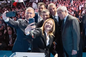 Giorgia Meloni al Palapartenope a sostegno di Edmondo Cirielli per le Regionali Campania , Politica Napoli Italia 14 Novembre 2025 Foto Palazzo Chigi/Filippo Attili /LaPresse

DISTRIBUTION FREE OF CHARGE – NOT FOR SALE – Obbligatorio citare la fonte LaPresse/Palazzo Chigi/Filippo Attili