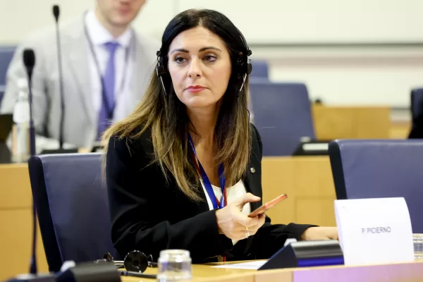 PINA PICIERNO VICEPRESIDENTE PE PINA PICIERNO VICEPRESIDENTE PE