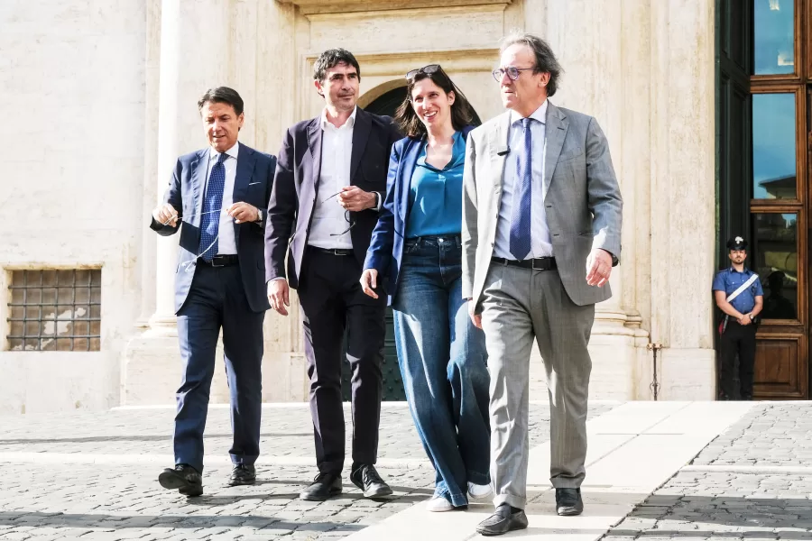 Angelo Bonelli AVS, Elly Schlein PD , Giuseppe Conte M5S , Nicola Fratoianni AVS  annunciano la manifestazione nazionale pro Gaza per il 7 giugno prossimo. Camera dei Deputati a Roma, Mercoledì 28 Maggio 2025 (foto Mauro Scrobogna / LaPresse)  

Angelo Bonelli AVS, Elly Schlein PD, Giuseppe Conte M5S, Nicola Fratoianni AVS announce the national pro-Gaza demonstration for June 7th. Chamber of Deputies in Rome, Wednesday May 28 2025. (Photo by Mauro Scrobogna / LaPresse)