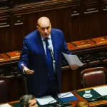 Difesa, segnalazioni dagli uffici di Crosetto per “situazioni sospette”