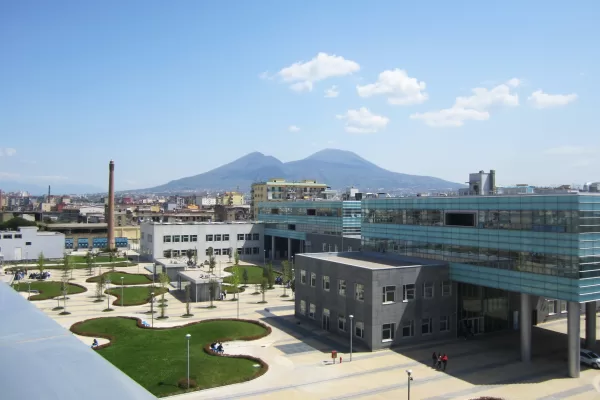 Napoli, i segni della città che cambia: da via Protopisani a Capodichino. Boom delle imprese innovative Napoli, i segni della città che cambia: da via Protopisani a Capodichino. Boom delle imprese innovative