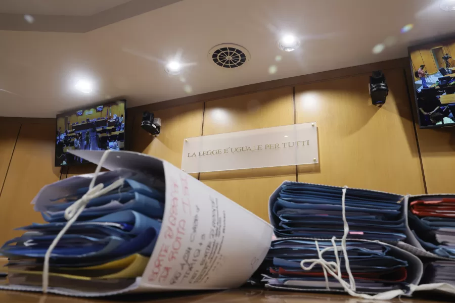 Essere avvocati d’ufficio? Una mera formalità processuale. Il dovere di ricordarsi del giusto processo dimenticando i “convitati di pietra”