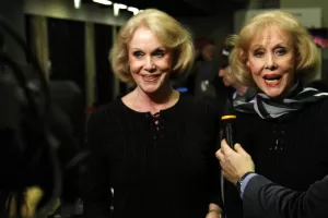 Addio alle gemelle Kessler, Alice ed Ellen “morte con suicidio assistito”. La ‘profezia’ un anno fa e il desiderio: “Seppellitici insieme” Addio alle gemelle Kessler, Alice ed Ellen “morte con suicidio assistito”. La ‘profezia’ un anno fa e il desiderio: “Seppellitici insieme”