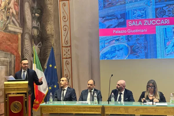 L’Avv. Luigi Trisolino, giornalista e giurista della Presidenza del Consiglio parla di IA in Senato L’Avv. Luigi Trisolino, giornalista e giurista della Presidenza del Consiglio parla di IA in Senato