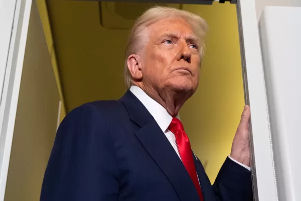 Ultimatum di Trump a Maduro: “Lascia il potere in cambio di un salvacondotto”. Così il petrolio venezuelano torna sul mercato