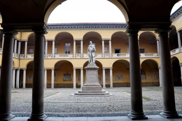L’Università di Pavia si vergogna di aver cacciato il prof israeliano?