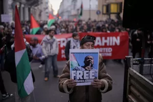Manifestazione regionale per la Palestina ed in solidarietà a Mohamed Shahin
– Sabato, Dicembre 13, 2025. News  (Photo by  Alpozzi/Lapresse)

Regional rally for Palestine and in support for Mohamed Shahin
– Saturday, December 13, 2025. News  (Photo by Marco Alpozzi/Lapresse)