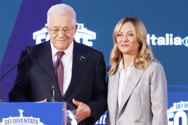 Atreju 2025, La presidente del Consiglio Giorgia Meloni Giorgia Meloni accoglie Mahmud Abbas Abu Mazen presidente dell’autorità Palestinese  — Roma—Italia —Sabato 12 Dicembre 2025 – Politica – (foto di Cecilia Fabiano/ LaPresse) 
Atreju 2025, Prime Minister Giorgia Meloni welcomes Mahmud Abbas Abu Mazen, President of the Palestinian Authority  — Rome—Italy —Sathurday  December 12, 2025 – Politics  – (photo by Cecilia Fabiano/LaPresse)