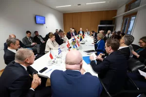 A general view of European Union leaders during a breakfast meeting on migration at the EU Summit in Brussels, Thursday, Dec. 18, 2025. (AP Photo/Olivier Hoslet, Pool Photo via AP)
Associate Press/ LaPresse
Only Italy and Spain A general view of European Union leaders during a breakfast meeting on migration at the EU Summit in Brussels, Thursday, Dec. 18, 2025. (AP Photo/Olivier Hoslet, Pool Photo via AP)
Associate Press/ LaPresse
Only Italy and Spain