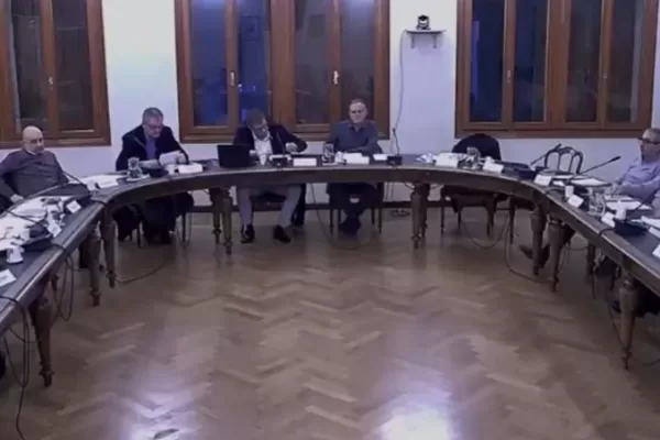 In provincia di Verona la mozione proPal che mette d’accordo destra e sinistra. PLD e AIISE: “Alimenta antisemitismo e radicalizzazione”