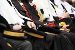 INAUGURAZIONE DELLANNO ACCADEMICO 2023-2024 UNIVERSITA ROMA TRE TOGA TOGHE TOCCO CAPPELLO