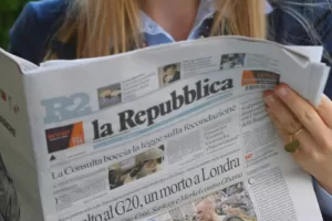 Repubblica in sciopero prima della vendita: il giornale-partito che ha affossato la sinistra