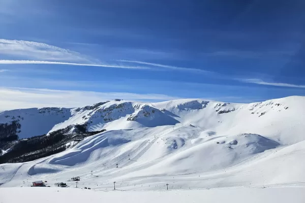 Roccaraso, al via la stagione sciistica: aperte da mercoledì cabinovia Pallottieri e seggiovia Valleverde 1