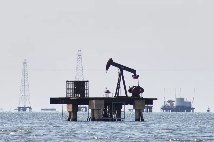 An oil pump jack stands unused in Cabimas, Venezuela, Wednesday, Jan. 7, 2026. (AP Photo/Edgar Frias)