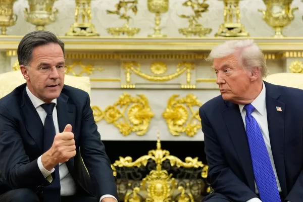 President Donald Trump meets with NATO Secretary General Mark Rutte in the Oval Office of the White House, Wednesday, Oct. 22, 2025, in Washington. (AP Photo/Alex Brandon)

Associated Press/LaPresse