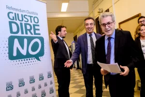 Antonio Diella, presidente esecutivo del comitato, Enrico Grosso, presidente onorario del comitato, in  occasione della conferenza stampa indetta dallAssociazione Nazionale Magistrati ANM di presentazione del  Comitato a difesa della Costituzione per il No al referendum sulla giustizia. Sede ANM a Roma  Venerdì 31 Ottobre 2025. (foto Mauro Scrobogna / LaPresse)  

Antonio Diella, executive president of the committee, Enrico Grosso, honorary president of the committee, in occasion of the press conference held by the National Association of Magistrates (ANM) to present the “Committee for the Defense of the Constitution for the No to the Referendum on Justice.” ANM headquarters in Rome, Friday October 31 2025. (Photo by Mauro Scrobogna /LaPresse)