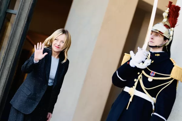 Il Presidente del Consiglio, Giorgia Meloni, al Palazzo dellEliseo per prendere parte ad una riunione della Coalizione dei Volenterosi, Parigi (Francia) Martedì 6 Gennaio 2026 (Foto Filippo Attili/Palazzo Chigi/LaPresse)

DISTRIBUTION FREE OF CHARGE – NOT FOR SALE – Obbligatorio citare la fonte LaPresse/Palazzo Chigi/Filippo Attili