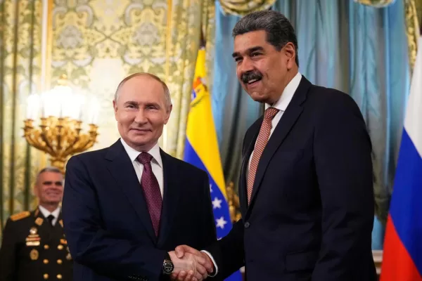 FILE – Russian President Vladimir Putin, left, shakes hands with Venezuelan President Nicolas Maduro during their meeting at the Kremlin in Moscow, Russia, Wednesday, May 7, 2025, ahead of celebrations of the 80th anniversary of the Soviet Union’s victory over Nazi Germany during the World War II. (AP Photo/Alexander Zemlianichenko, file)