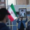 An Iraqi man holds a portrait of Iran’s Supreme Leader Ayatollah Ali Khamenei, in front of the Iranian Embassy, during a rally to show solidarity with Iran and oppose the U.S. threats of a military strike, in Baghdad, Iraq, Friday, Jan. 16, 2026. (AP Photo/Hadi Mizban)





Associate Press/ LaPresse
Only Italy and Spain