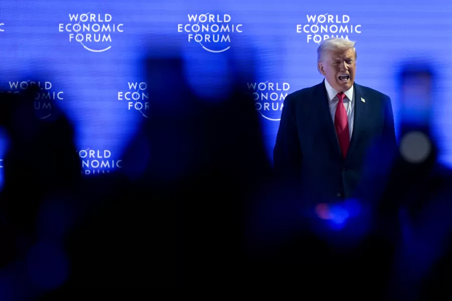 President Donald Trump enters the stage during the 56th annual meeting of the World Economic Forum, WEF, in Davos, Switzerland, Wednesday, Jan. 21, 2026. (Gian Ehrenzeller/Keystone via AP)





Associate Press/ LaPresse
Only Italy and Spain