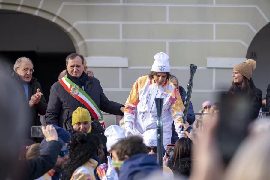 Olimpiadi invernali Milano Cortina 2026 – passaggio della Fiamma Olimpica a Mestre, Luigi Brugnaro sindaco di mestre  – giovedi 22 Gennaio 2026 – Mestre – Italia – ( Foto Elisa La Boria /LaPresse) 


Olympic Flame at Mestre  for the Winter Olympics Games in Cortina – Luigi Brugnaro Mayor of Mestre  Thursday, January 22, 2026 – Mestre – Italy – (Photo by Elisa La Boria /LaPresse)