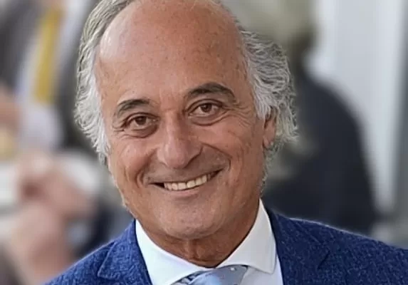 Shafa, l’ex funzionario dello Shah: “L’Iran sarà laico e democratico, giovani e anziani ancora in strada nonostante i 20mila morti”