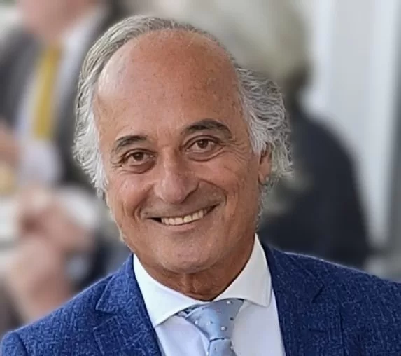 Shafa, l’ex funzionario dello Shah: “L’Iran sarà laico e democratico, giovani e anziani ancora in strada nonostante i 20mila morti”