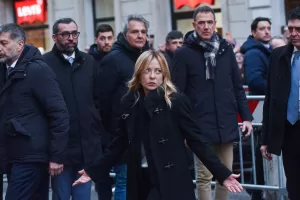 Sconfitta al referendum, il governo è chiamato a svegliarsi: le accise, la legge elettorale e le altre priorità perse di vista