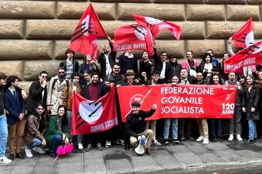 Lezioni di resilienza: i giovani socialisti e la nascita della FGS