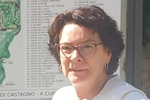 Omicidio Franca Ludwig, stordita e investita con l’auto per simulare incidente stradale: fermati il compagno e la complice. “Volevano incassare l’assicurazione da 3 milioni”