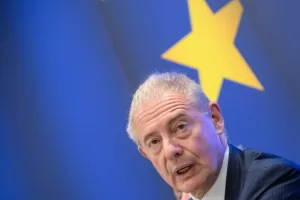 Il Ministro delle imprese Made in Italy Adolfo Urso in occasione degli Stati Generali dell’Industria “Verso un’Europa più competitiva: Innovazione, Sostenibilità e Politiche Industriali”, incontro promosso dal Parlamento Europeo e dalla Commissione Europea. Europa Experience – David Sassoli a Roma  Lunedì 12 Maggio 2025 (foto Mauro Scrobogna / LaPresse)  

Minister of enterprises and Made in Italy Adolfo Urso on the occasion of the States General of Industry “Towards a more competitive Europe: Innovation, Sustainability and Industrial Policies”, a meeting promoted by the European Parliament and the European Commission. Europa Experience – David Sassoli in Rome Monday May 12  2025. (Photo by Mauro Scrobogna / LaPresse)