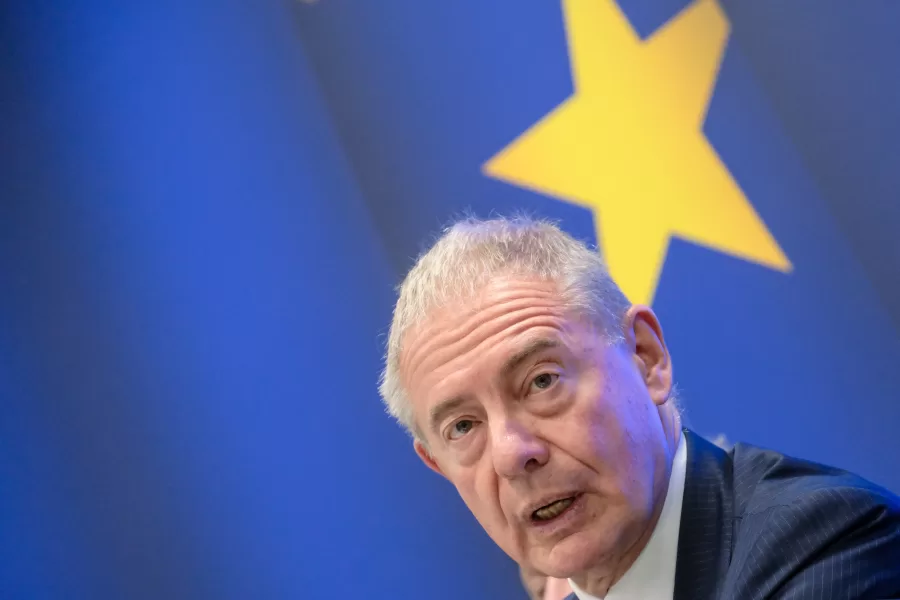 Il Ministro delle imprese Made in Italy Adolfo Urso in occasione degli Stati Generali dell’Industria “Verso un’Europa più competitiva: Innovazione, Sostenibilità e Politiche Industriali”, incontro promosso dal Parlamento Europeo e dalla Commissione Europea. Europa Experience – David Sassoli a Roma  Lunedì 12 Maggio 2025 (foto Mauro Scrobogna / LaPresse)  

Minister of enterprises and Made in Italy Adolfo Urso on the occasion of the States General of Industry “Towards a more competitive Europe: Innovation, Sustainability and Industrial Policies”, a meeting promoted by the European Parliament and the European Commission. Europa Experience – David Sassoli in Rome Monday May 12  2025. (Photo by Mauro Scrobogna / LaPresse)