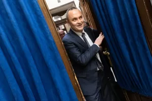 Enrico Costa FI in occasione della conferenza stampa di presentazione della pubblicazione di “Alle 4 del mattino, storie di vite stravolte”, pubblicazione-rassegna stampa di 100 casi di ingiuste detenzioni raccolti a cura di Enrico Costa. Camera dei Deputati, Roma Mercoledì 14 Gennaio  2026 (foto Mauro Scrobogna / LaPresse)  

Enrico Costa on the occasion of the press conference presenting the publication of “At 4 AM, Stories of Turned Lives,” a press review of 100 cases of wrongful imprisonment, edited by Enrico Costa. Chamber of Deputies, Rome, Wednesday January 14 2026. (Photo by Mauro Scrobogna / LaPresse)